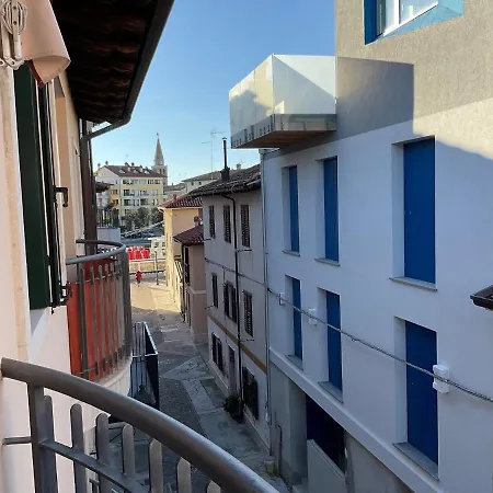 Apartment Calle Tunisi Grado