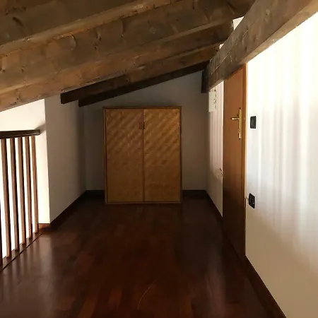 Calle Tunisi *